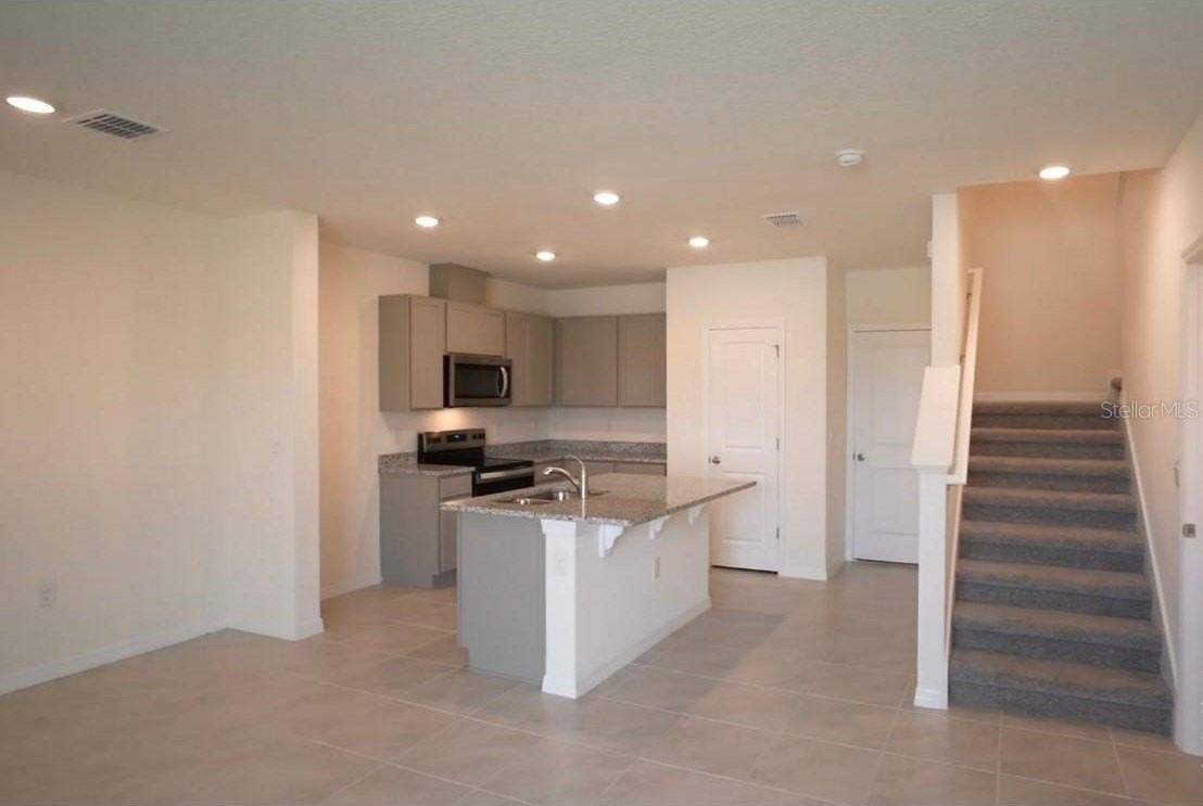 5609 Brosnan Rd - Photo 2 of 10