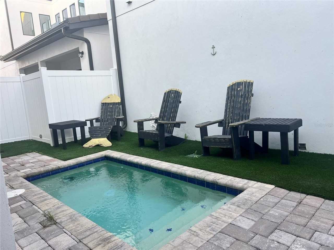 235 Villa Domani Cir - Photo 7 of 10