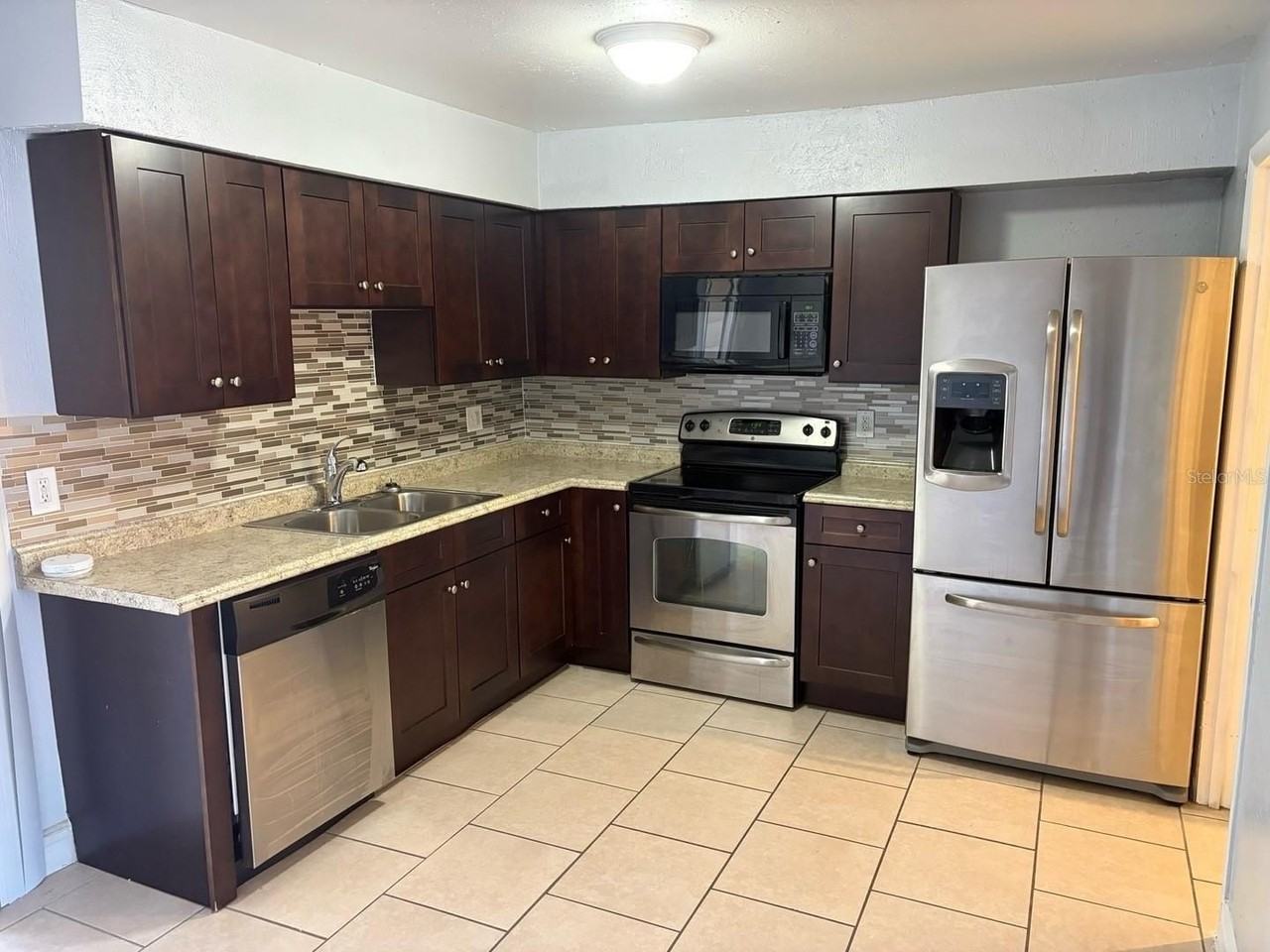 3978 Crayrich Cir #GE - Photo 2 of 16