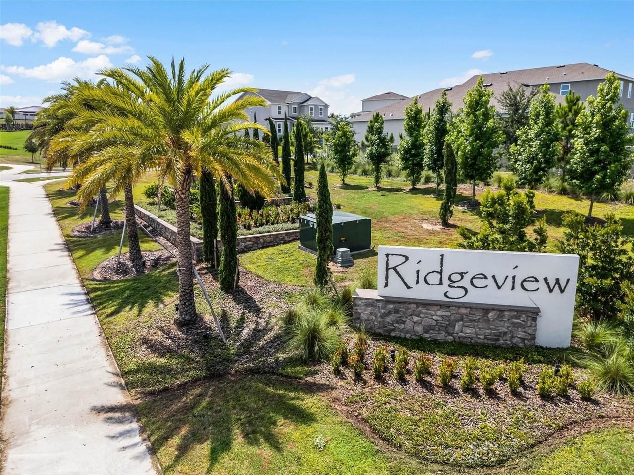 7902 Syracuse Dr - Photo 2 of 23