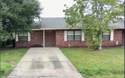 783 Squirrel Ct #B - Photo 1 of 1