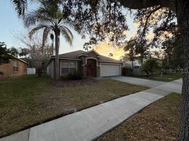 19143 Dove Creek Dr - Photo 2 of 27