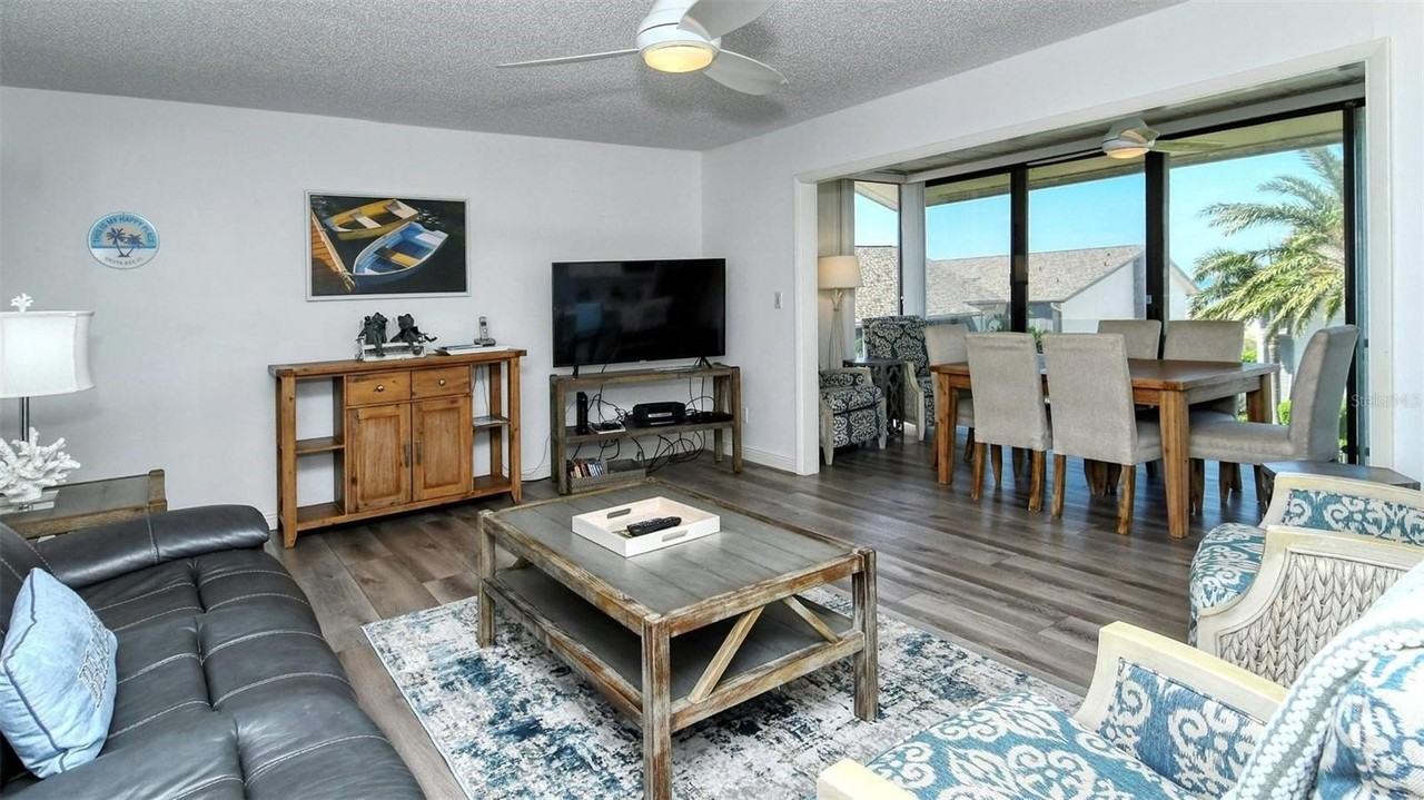 6044 W Peppertree Way #233B - Photo 5 of 22