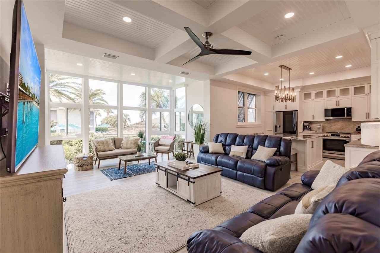 6042 W Peppertree Way #224B - Photo 2 of 28