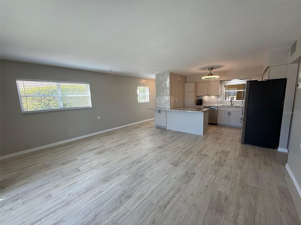 175 55th Ave #109 - Photo 6 of 27