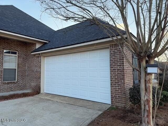 409 Ashtree Ln - Photo 3 of 12