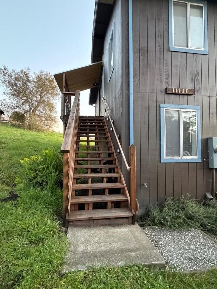 11100 La Honda Rd - Photo 2 of 32