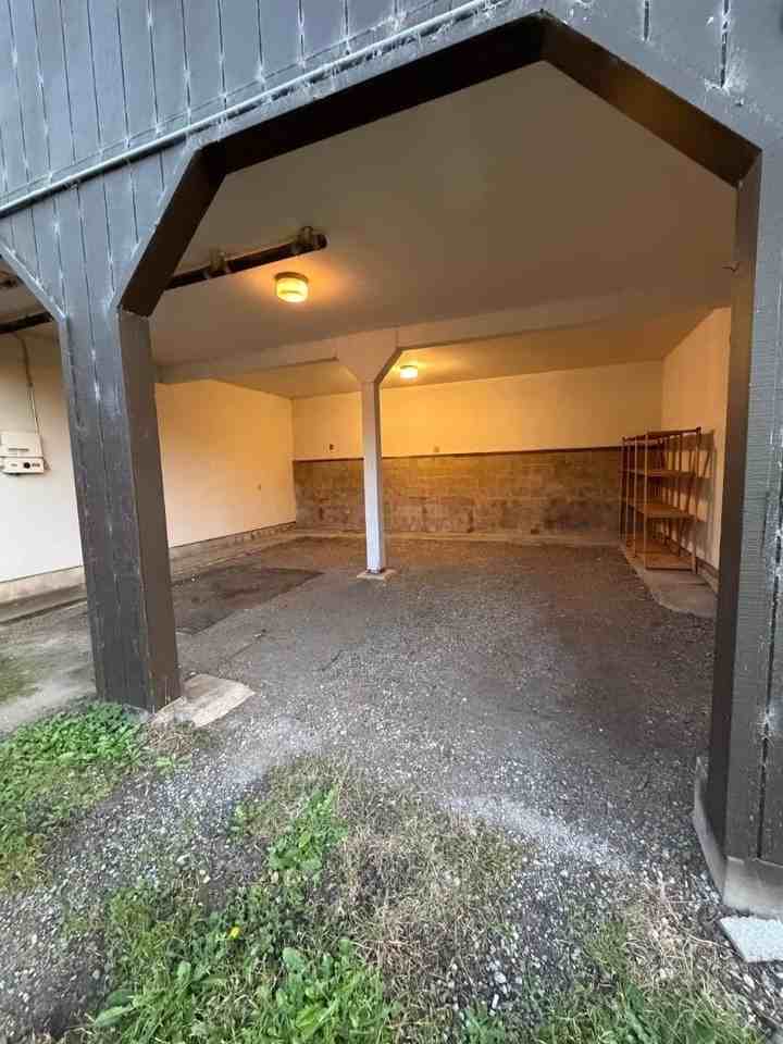 11100 La Honda Rd - Photo 7 of 32