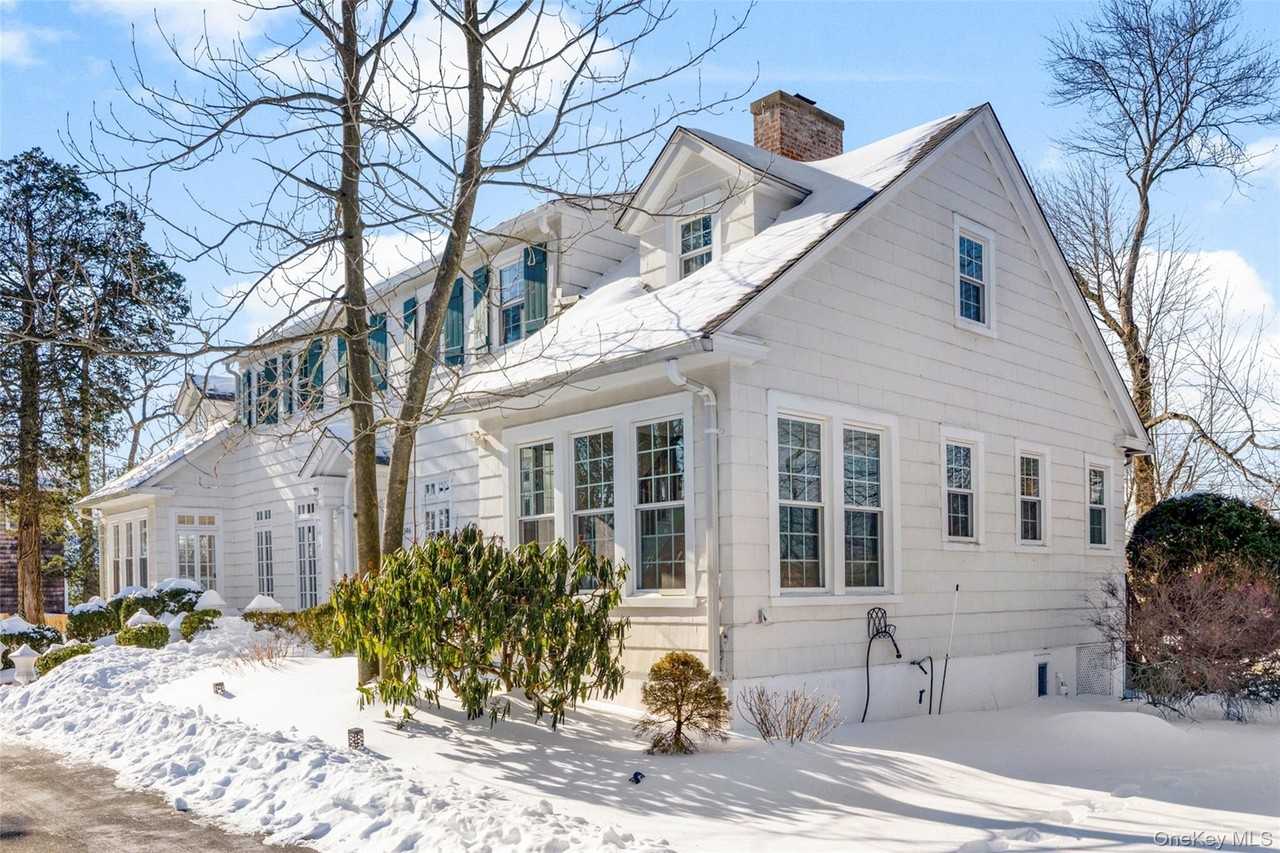 1146 North Ave - Photo 4 of 50