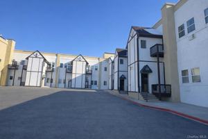 featured image of 39 Church St #20