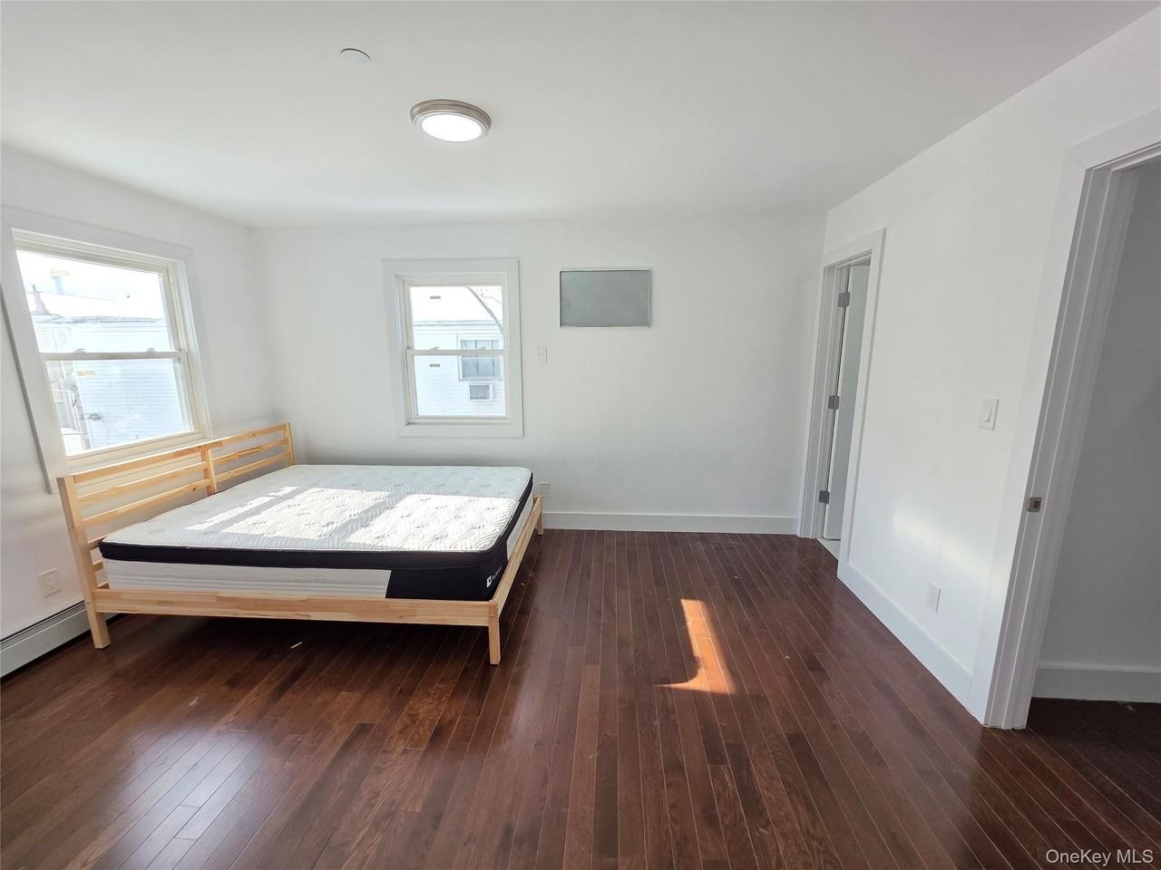 1061 Grassmere Ter ## 59 - Photo 7 of 14