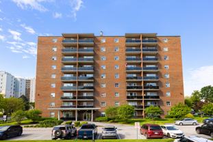 95 Paisley Boulevard West - Photo 1 of 1