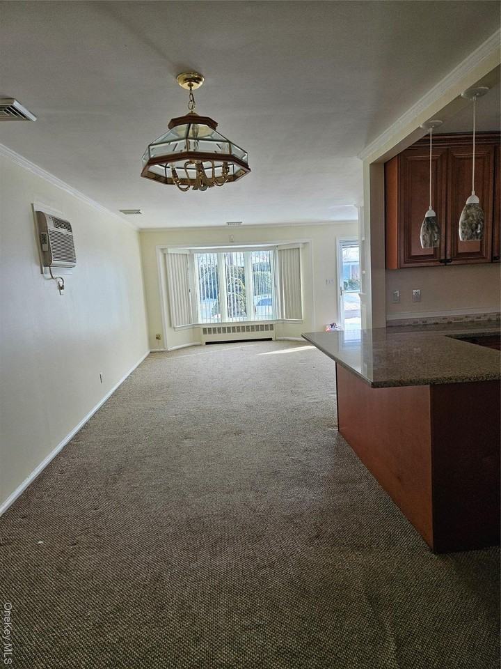 102 Birchwood Park Dr - Photo 7 of 23