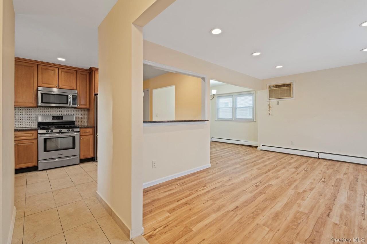 480 Ocean Ave - Photo 7 of 16