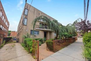 14726 Roosevelt Ave Apt L1 #L1 - Photo 1 of 1