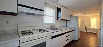 featured image of 20 Hamilton Ave Unit 2fl #2FL