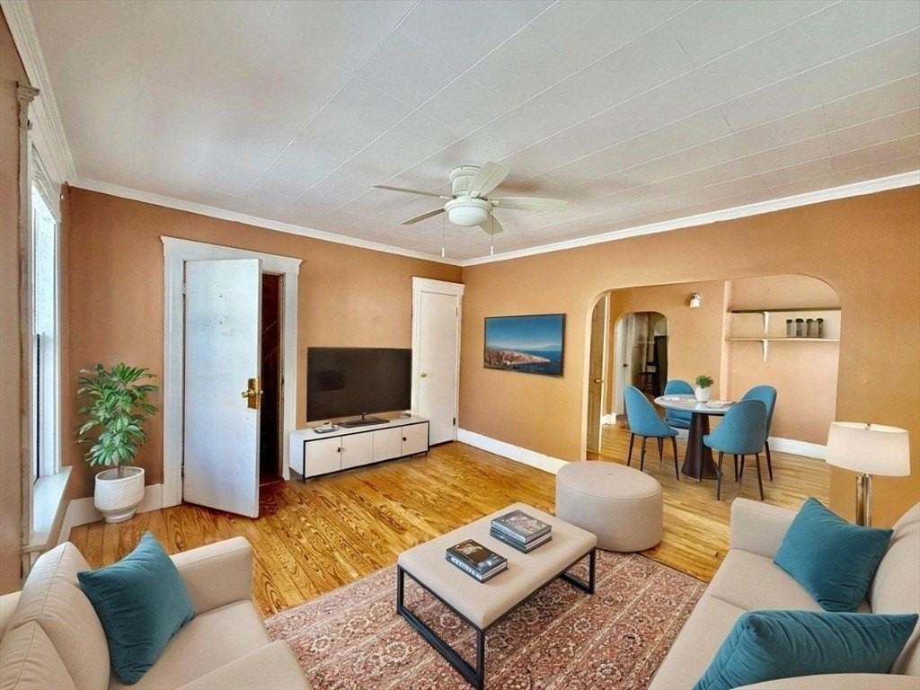 12 Wentworth St Unit 2 #2 - Photo 2 of 19