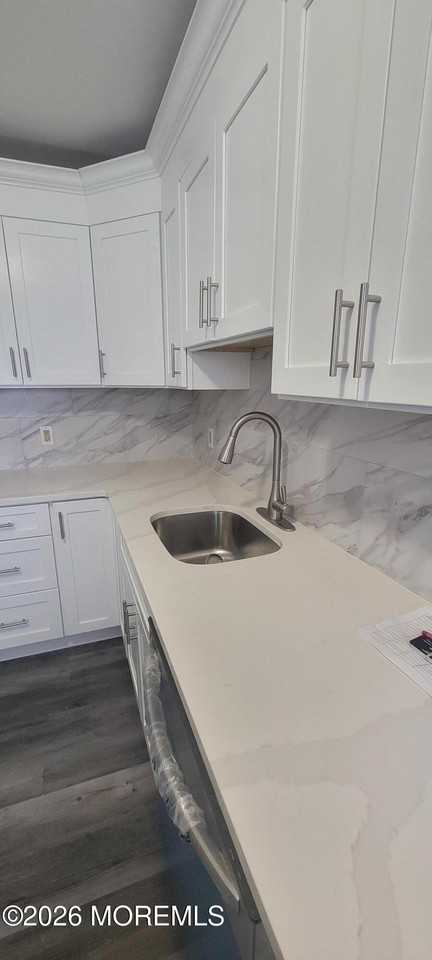 358 Raritan St Unit B #B - Photo 4 of 9