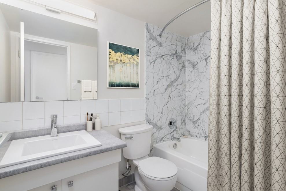 Deville Apartments - Photo 6 of 11