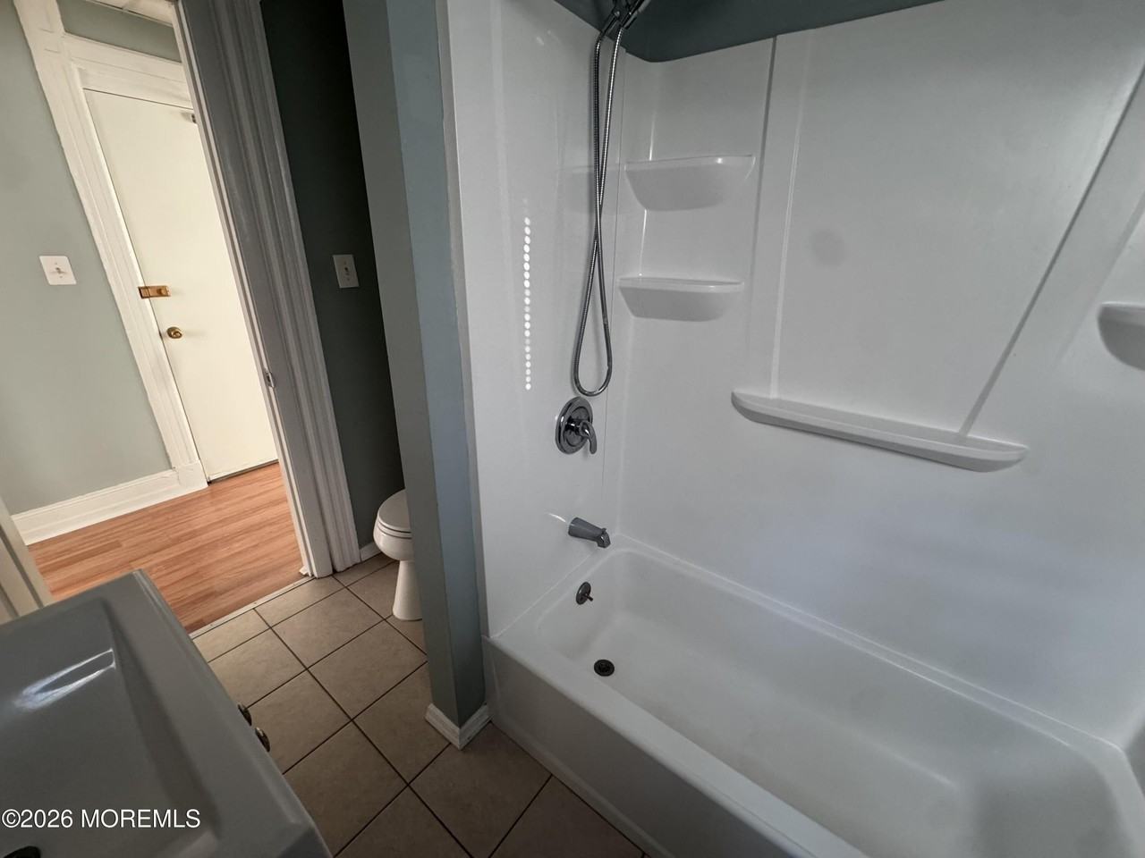 314 8th Ave Apt 3 #3 - Photo 6 of 9