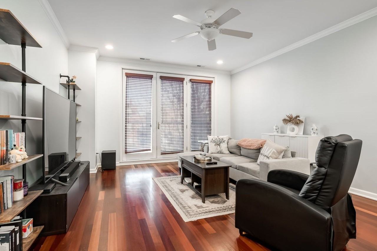 6641 W Belmont Ave Apt 2 #2 - Photo 6 of 24