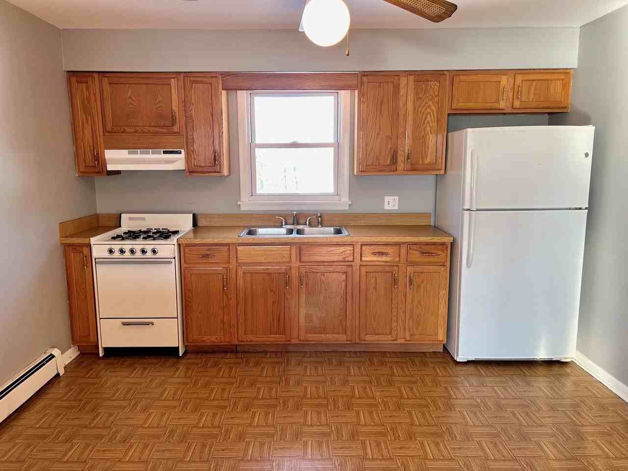 637 Pasadena Ave Apt 2w #2W - Photo 3 of 18