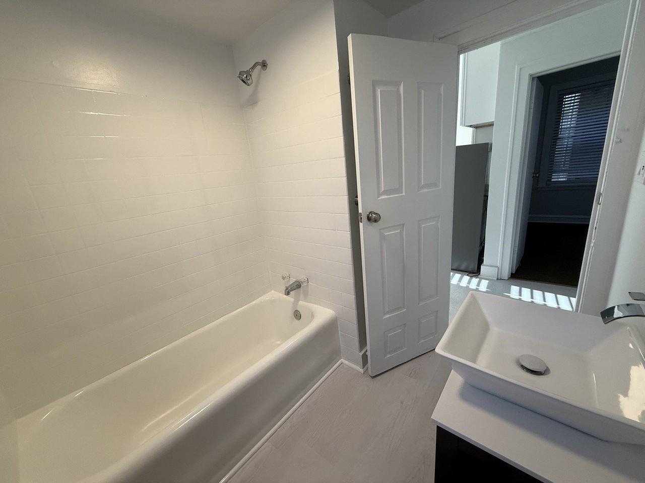 3451 W Parker Ave Apt 1 #1 - Photo 5 of 14