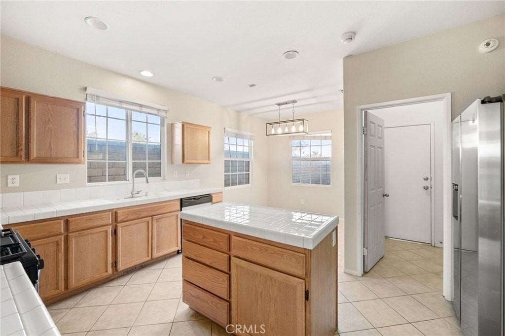 2201 Jornada Dr - Photo 6 of 18