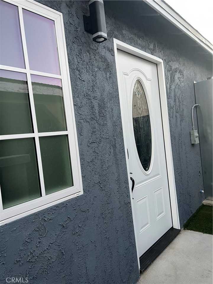 17869 Hemmingway St - Photo 2 of 7