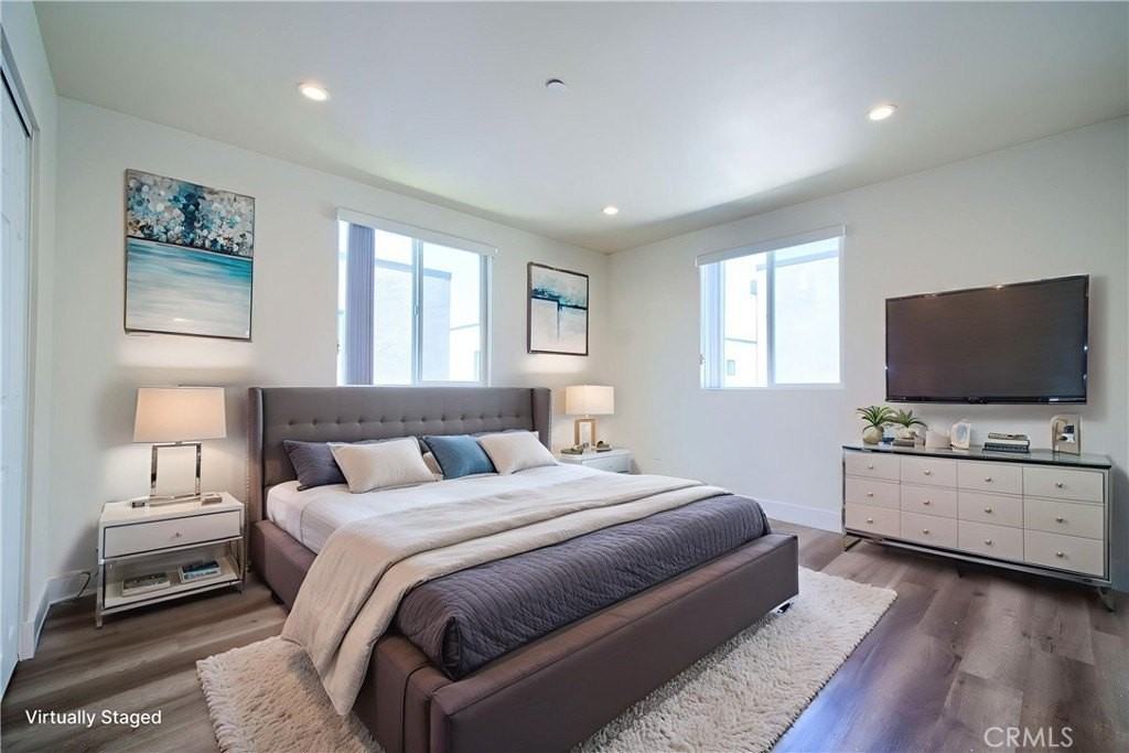 1427 S New Hampshire Ave - Photo 6 of 21