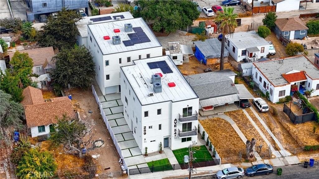 257 S Avenue 54 #1-2