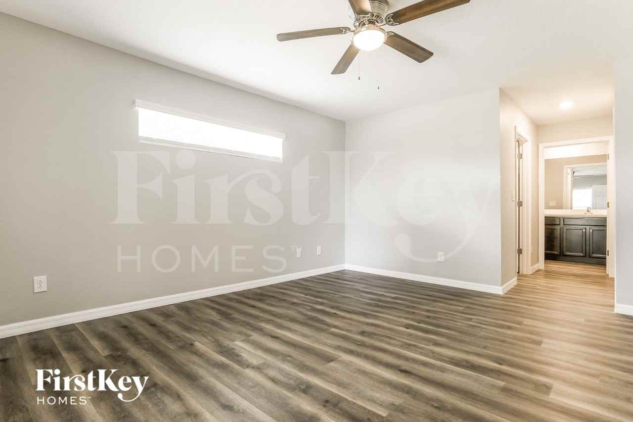 20431 Mount Prospect Ave - Photo 7 of 15