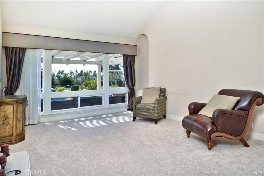 5355 Kodiak Mountain Dr - Photo 5 of 48