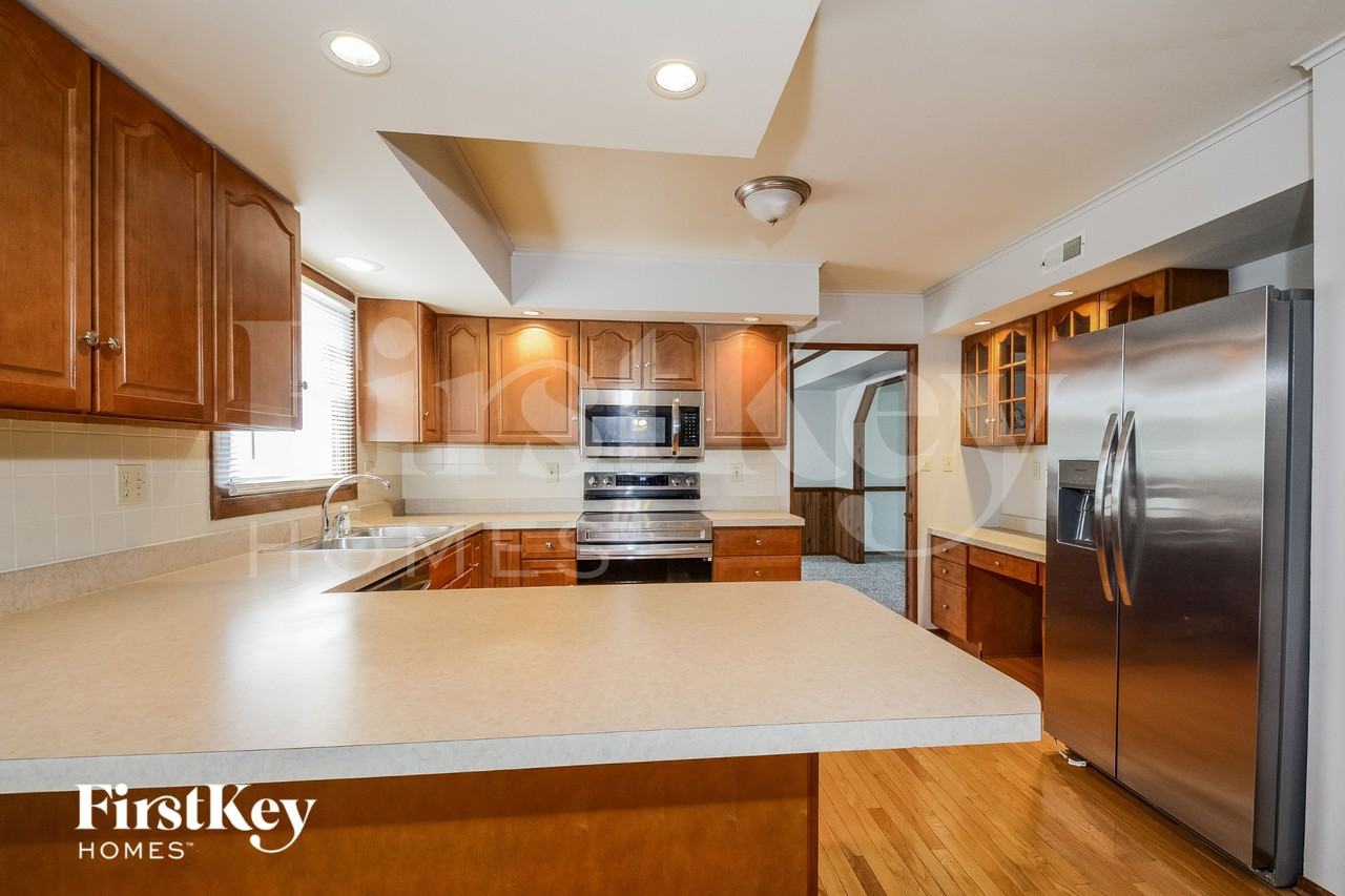 3217 Yale Blvd - Photo 5 of 15