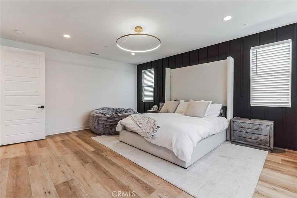 17715 Hillside Way - Photo 6 of 14