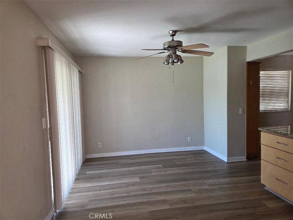 15727 Fresno Ave - Photo 5 of 17