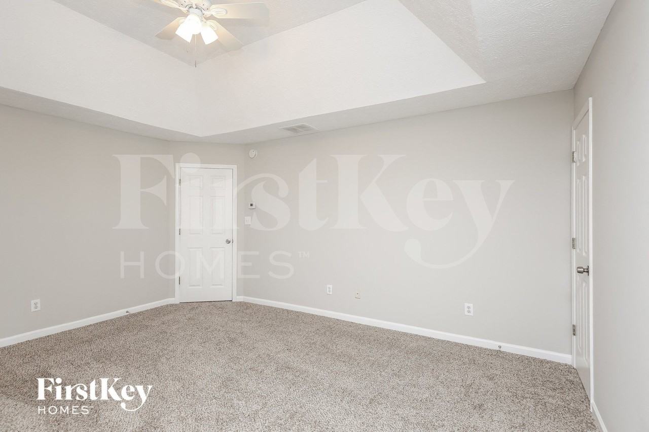 4673 Devencrest Ln - Photo 7 of 15