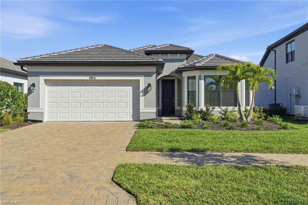 1954 Fresno Ave - Photo 2 of 47