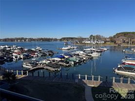 18711 Vineyard Point Ln - Photo 1 of 1