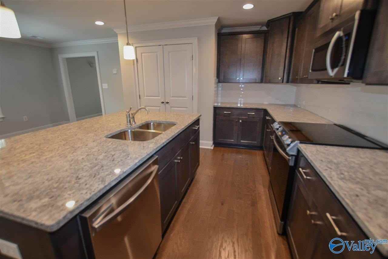 113 Gary Allen Blvd - Photo 4 of 29