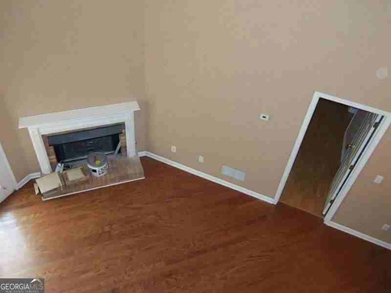 2603 Lone Oak Trl Nw - Photo 3 of 22