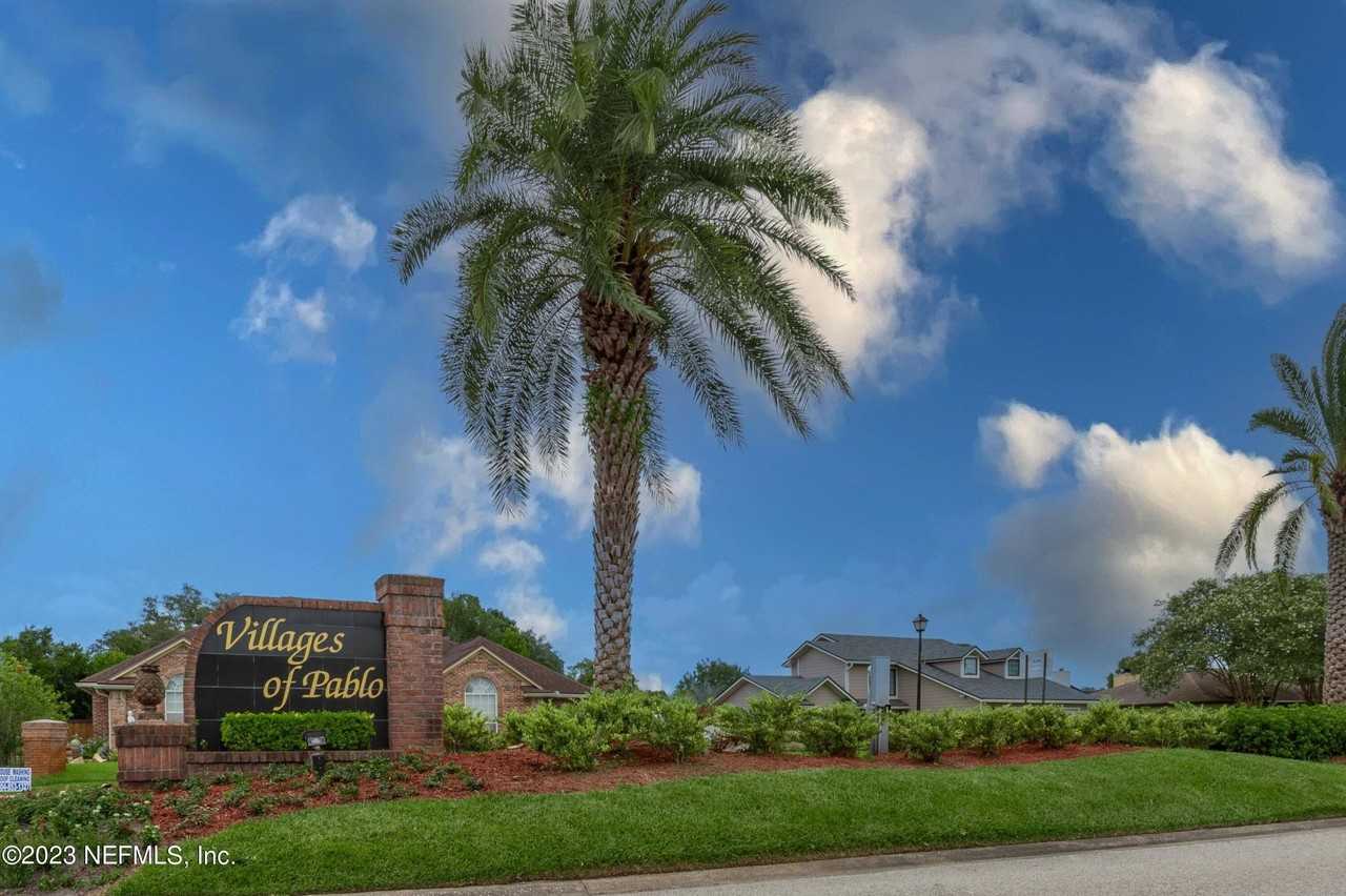 2746 Grayton Ct - Photo 5 of 50