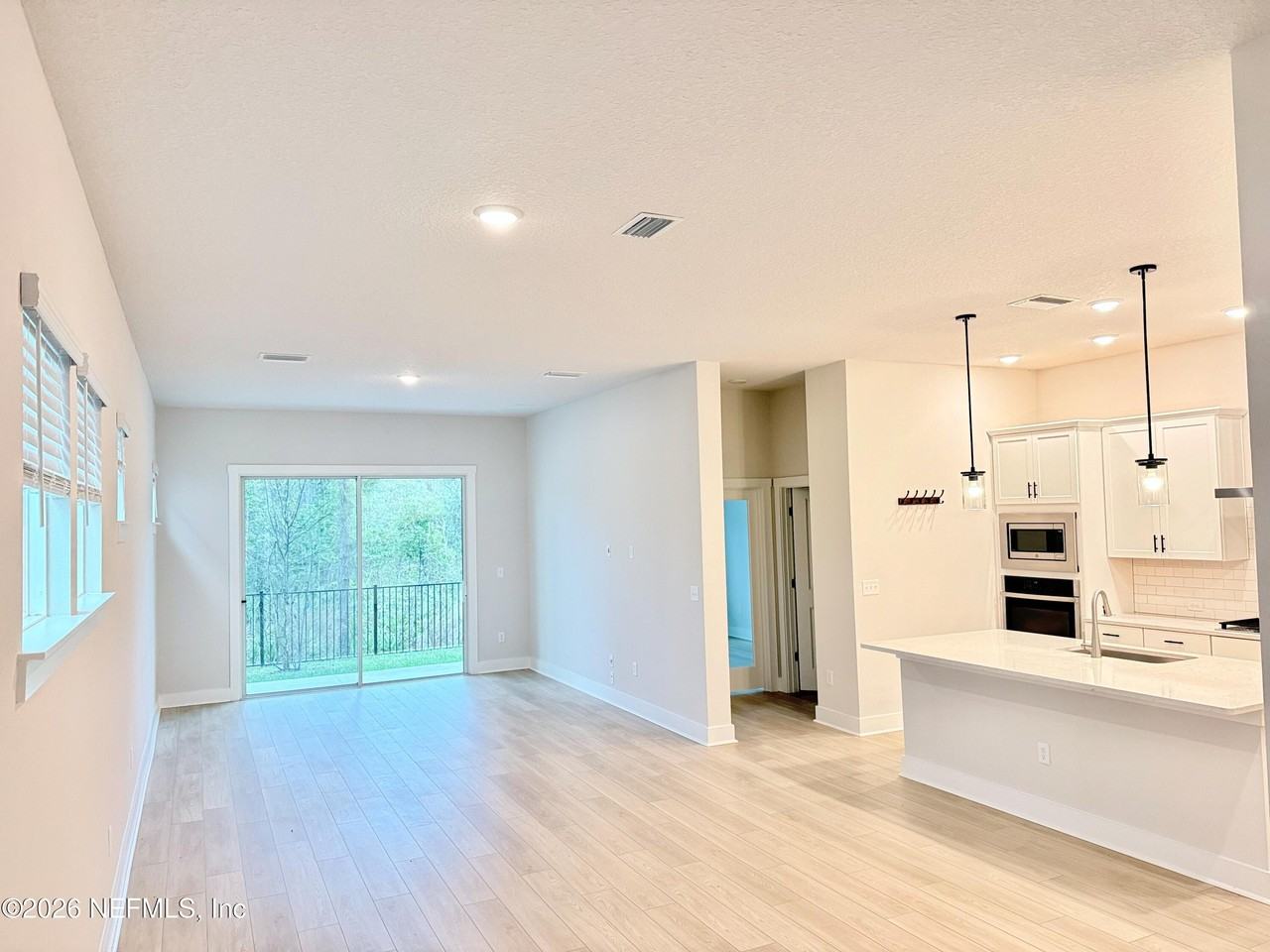 10065 Element Rd - Photo 6 of 34