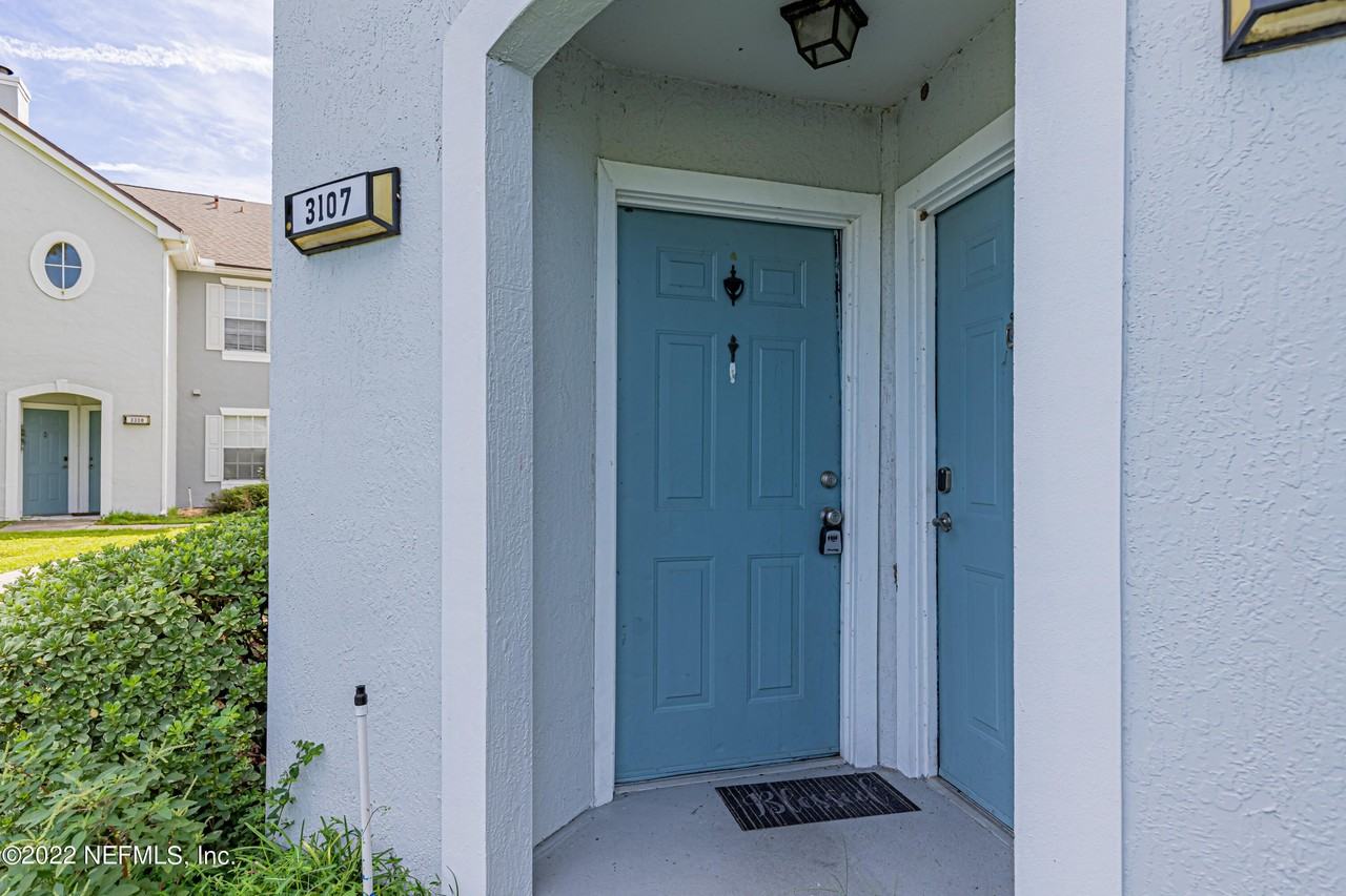 1717 County Road 220 Apt 3107 #3107 - Photo 5 of 39