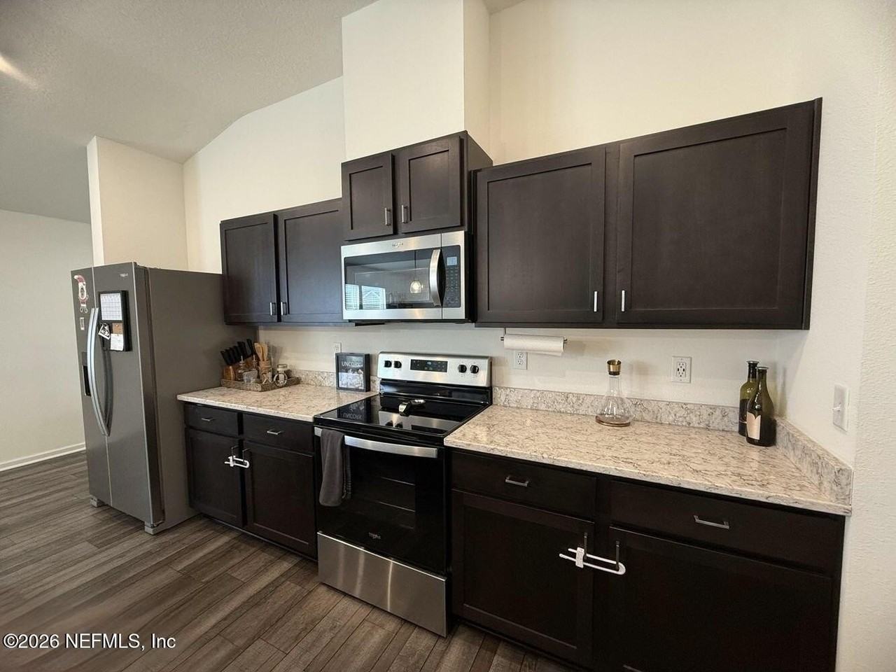 8161 Lumber Way - Photo 5 of 13