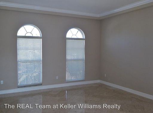6404 Rubia Cir - Photo 3 of 25