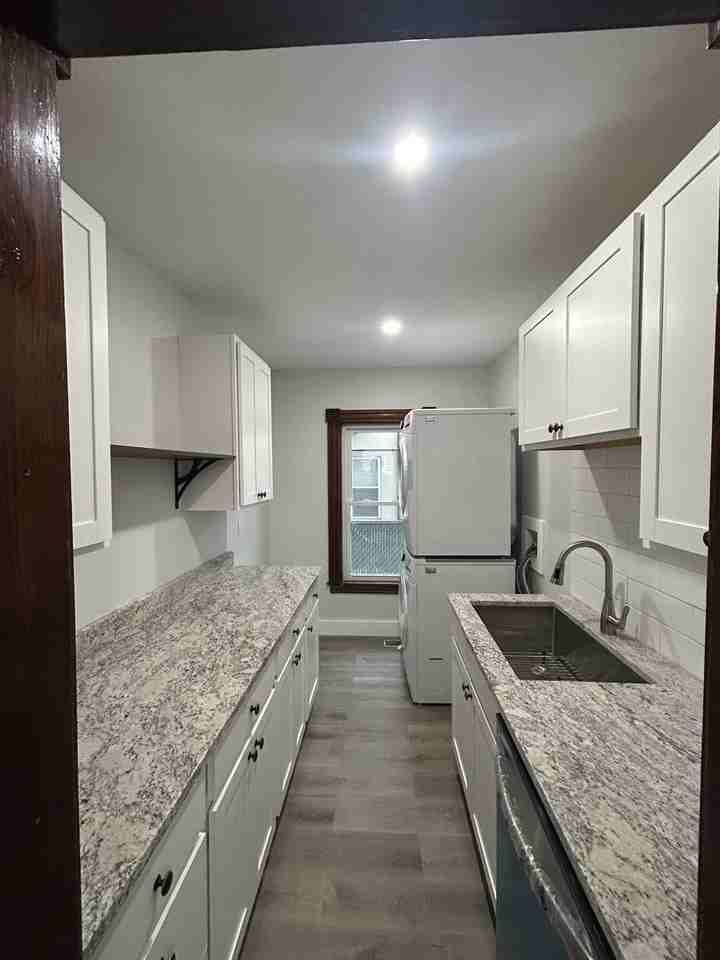 6 Holmes St #1 - Photo 6 of 15