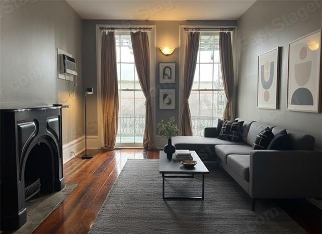 1014 Dumaine St #B - Photo 4 of 14