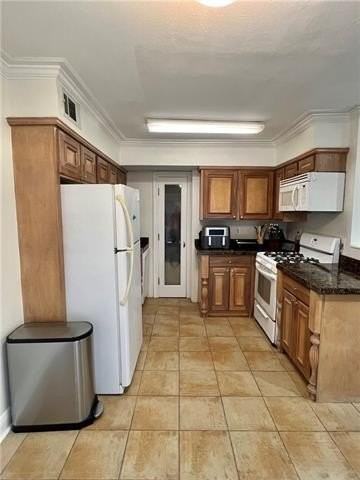 6677 Marshal Foch St - Photo 6 of 15