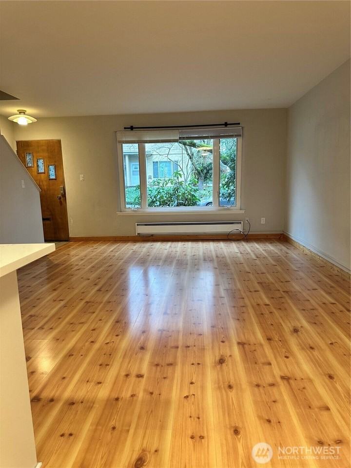 4840 Terrace Dr Ne - Photo 2 of 16